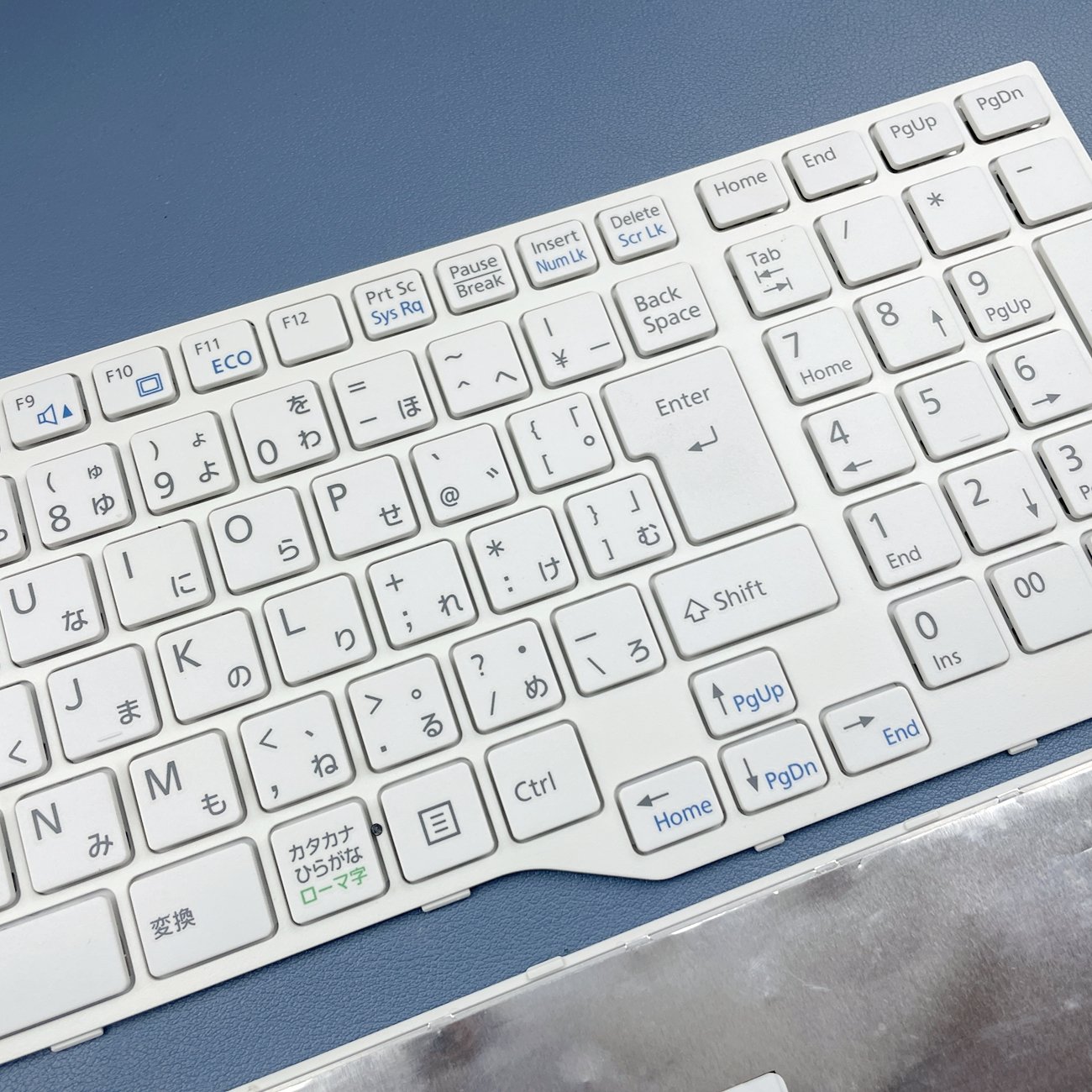 Japanese White & Black Laptop Keyboard For Fujitsu LifeBook A357 A359 A514 A544 A555 A557 AH355 AH356 AH456 AH524 AH544 AH555 AH564 AH565 AH574 Series JP Layout - Image 4